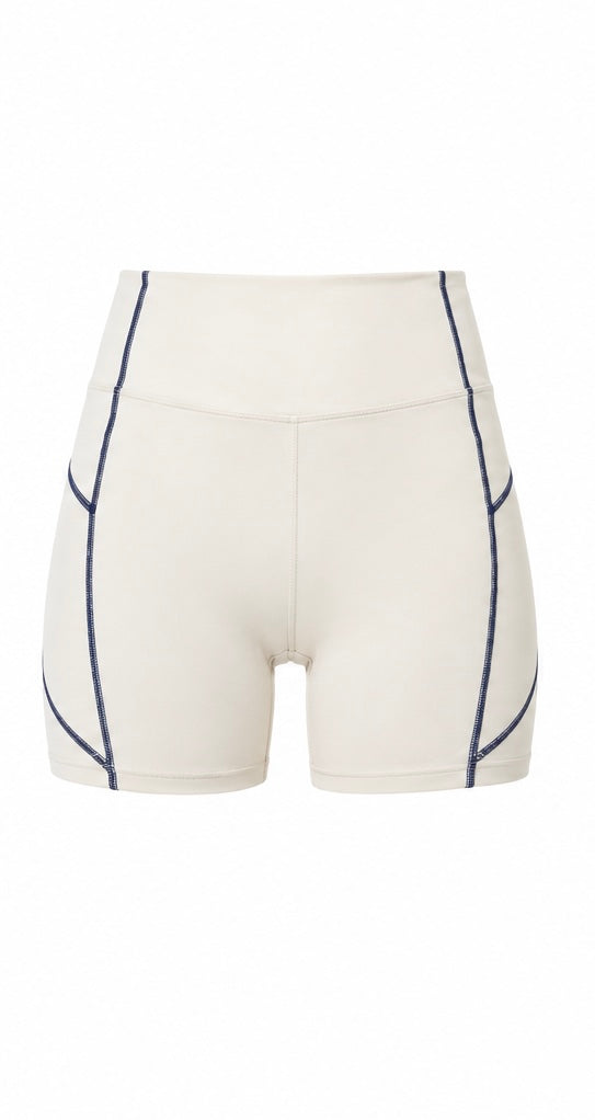 Short Shape Move Off-White