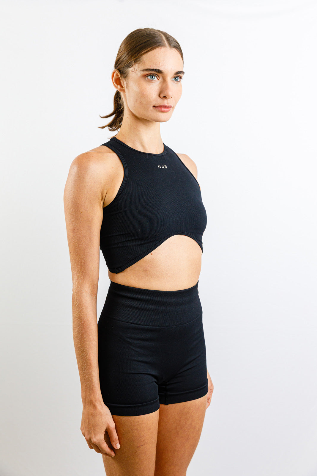 Short Viento Negro